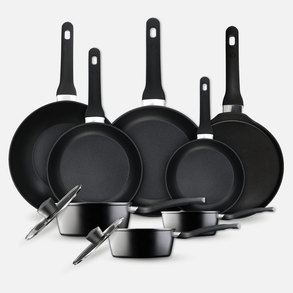 UK MASTERCHEF COOKWARE SET 8PCS PAN SETS ESSENTIAL KITCHENWARE