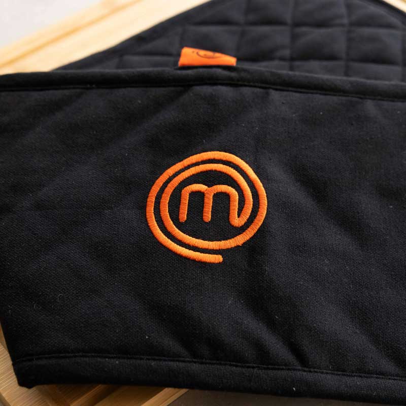 UK MASTERCHEF DOUBLE OVEN GLOVES TEXTILES VIVID KITCHENWARE