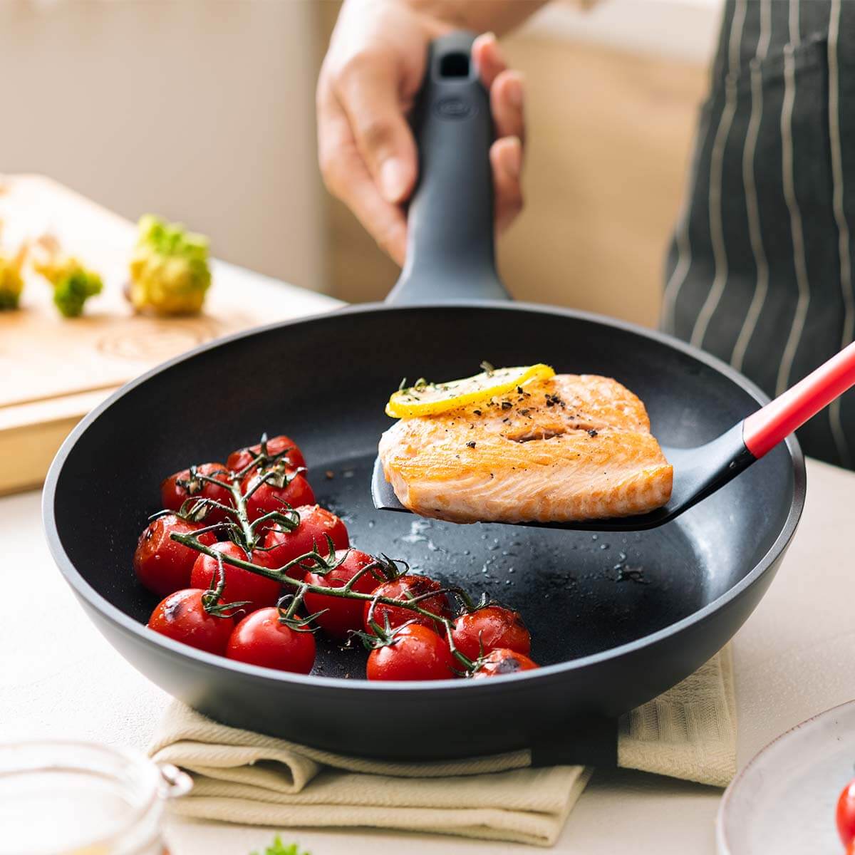 Official MasterChef Frying Pan 28cm - Essential Black Kitchenware UK